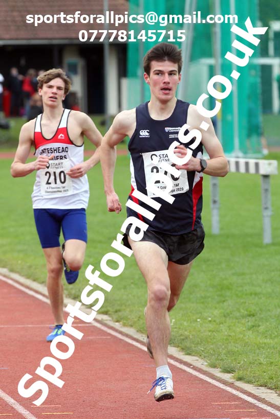 One mile, NECAA Open Meeting, Morpeth, Sunday, October 18th. David T. Hewitson/Sports for All Pics